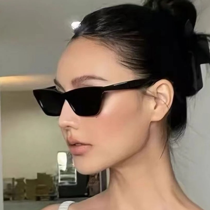 Luxury Cat Eye Black Sunglasse - Sunglasses Cat Eye ulasan dan harga